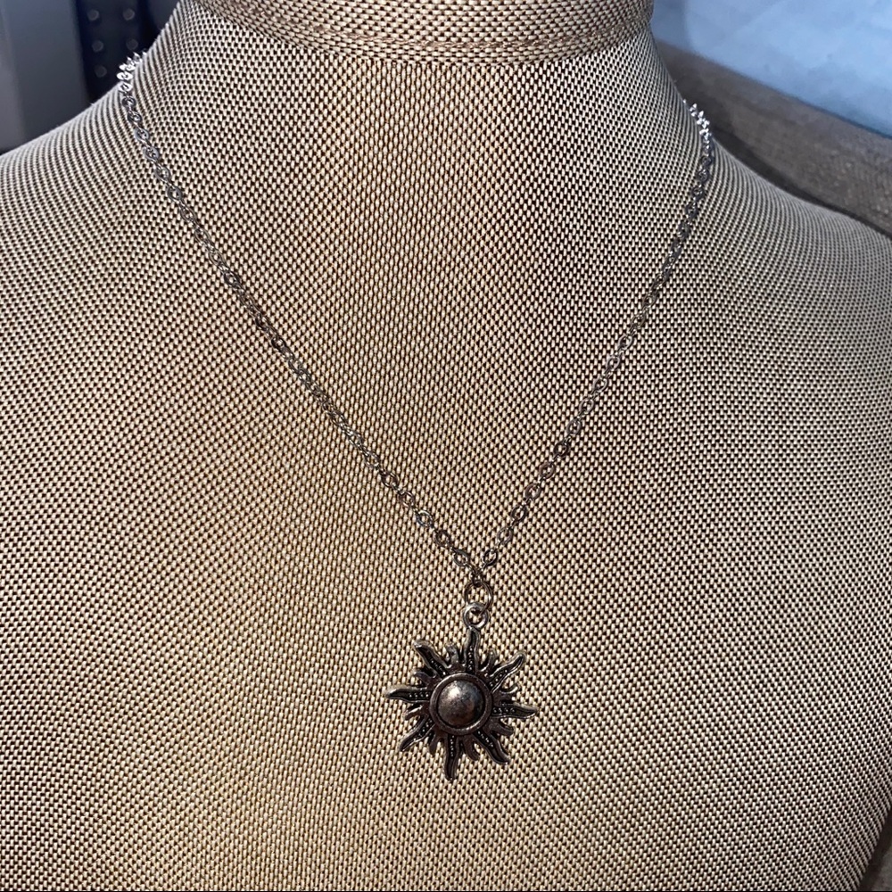 Sun Choker Necklace